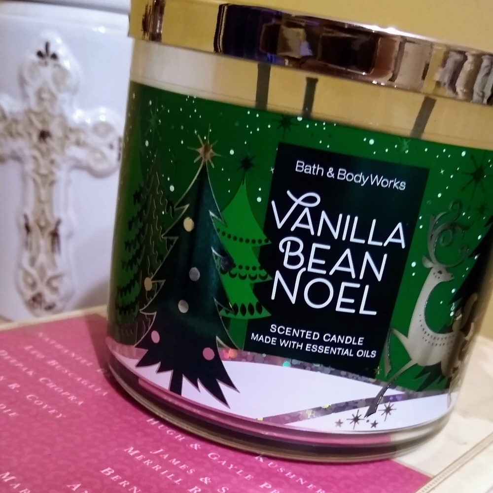 Bath & Body Works Vanilla Bean Noel Large Candle